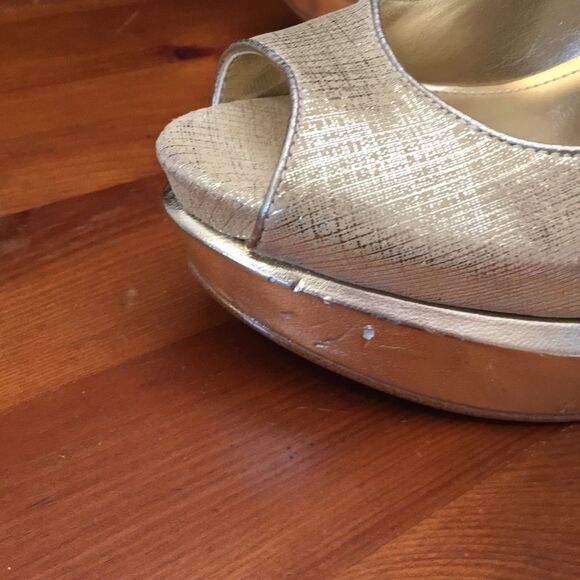 Calvin Klein Gold Arielle 5” Heels Size 7 - Picture 9 of 12